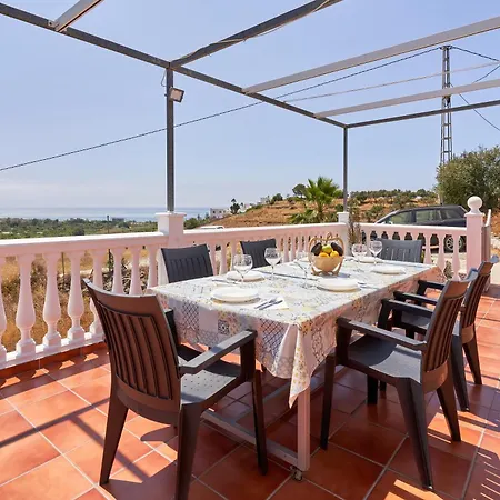 Angeles Holiday home *